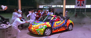 Austin-Powers-Volkswagen-Beetle-Convertible-