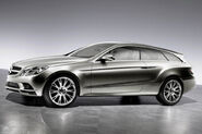 Mercedes-Concept-Paris-Shooting-Brake-5