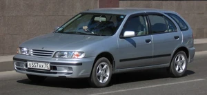 800px-1997 Nissan Pulsar 01