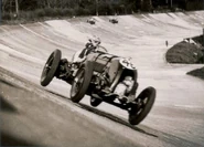 Bentley-brooklands022-sm.jpg (33 KB)