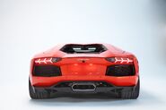 Lamborghini-aventador-lp700-4---12