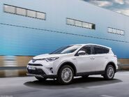 Toyota-RAV4 Hybrid EU-Version-2016-1024-17