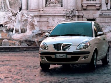 Lancia-Ypsilon-2003-1024-07