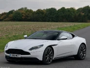 Aston Martin-DB11 V8-2018-1024-07.jpg (119 KB)