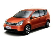 Nissan Livina2.jpg (86 KB)