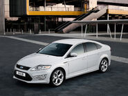 Mondeo02