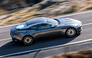 2017-aston-martin-db11-leaked 100547104 l.jpg (192 KB)