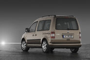 2011-VW-Caddy-Facelift-15