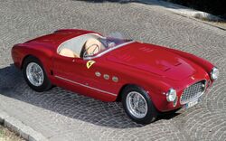 1952-Ferrari-225-Sport-Spyder-front-three-quarters-view-1024x640