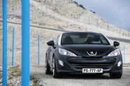 Peugeot-RCZ-Coupe-2