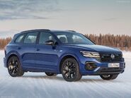 Volkswagen-Touareg R-2021-1024-0b