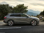 Audi-Q8 e-tron quattro-2024-1024-0f.jpg (200 KB)