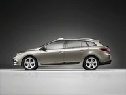 New-renault-megane-sport-tourer 1.jpg (108 KB)