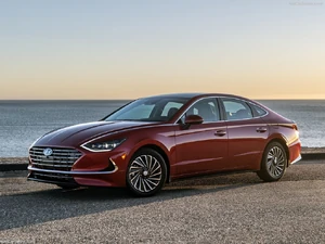Hyundai-Sonata Hybrid-2020-1024-02