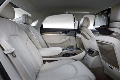 2011audia8056small.jpg