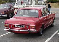 Ford.cortina.red