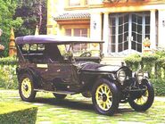 1915 Packard 5-48 Touring Car