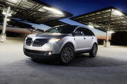 2011-Lincoln-MKX-45