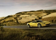 Ferrari-458 Italia 2011 1280x960 wallpaper 07.jpg (219 KB)