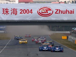 Maseratis leading the FIA GT Championship race at Zhuhai in 2004.