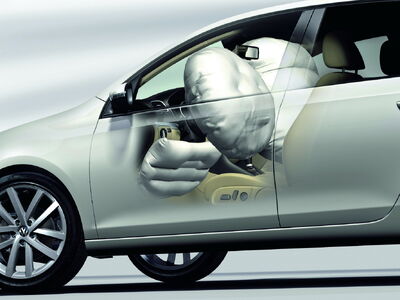 VW-Golf-VI-6.jpg