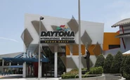 255478 10151048672996020 1894417052 n.jpg (27 KB) Daytona Tours Building