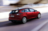 2011-Ford-Focus-29