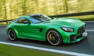 2018-mercedes-amg-gt-r-00