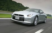 Nissan gtr1