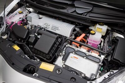 80 2010 toyota priussmall.jpg
