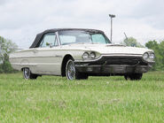 Ford thunderbird convertible 658