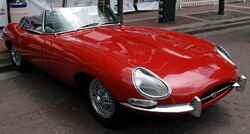 800px-1963 Jaguar XK-E Roadster