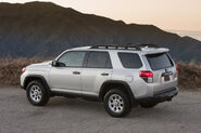 01-2010-4runner-trail