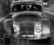 1934 airflow.jpg (64 KB)