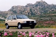 Fiat-Uno-949