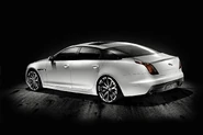Jaguar-XJ75-Platinum-3.jpg (246 KB)
