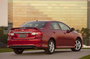 2011-Toyota-Corolla-21