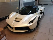 24520801 source.jpg (1.25 MB) White LaFerrari