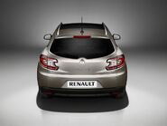 New-renault-megane-sport-tourer 3