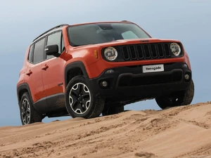 Jeep-Renegade-2015-1024-01