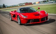 2014-ferrari-laferrari-photo-618587-s-1280x782.jpg (121 KB)