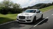 Front of the 2015 Bentley Continental GT3-R