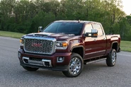 2017-GMC-Sierra-Denali-2500HD-front-three-quarter-03.jpg (1.37 MB) GMC Sierra 2500HD Denali