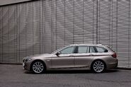 2011-BMW-5-Series-Touring-67