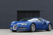 Bugatti-veyron-bleu-centenaire 6