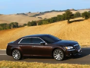 Lancia-Thema-2012-1024-09.jpg (127 KB)