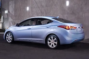 2011-Hyundai-Elantra-7