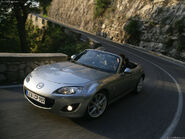 Mazda-MX-5-2009-1024-05