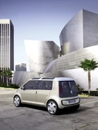 VW up blue concept 002.jpg (449 KB)