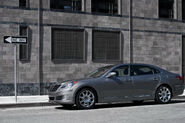 2011-Hyundai-Equus-45